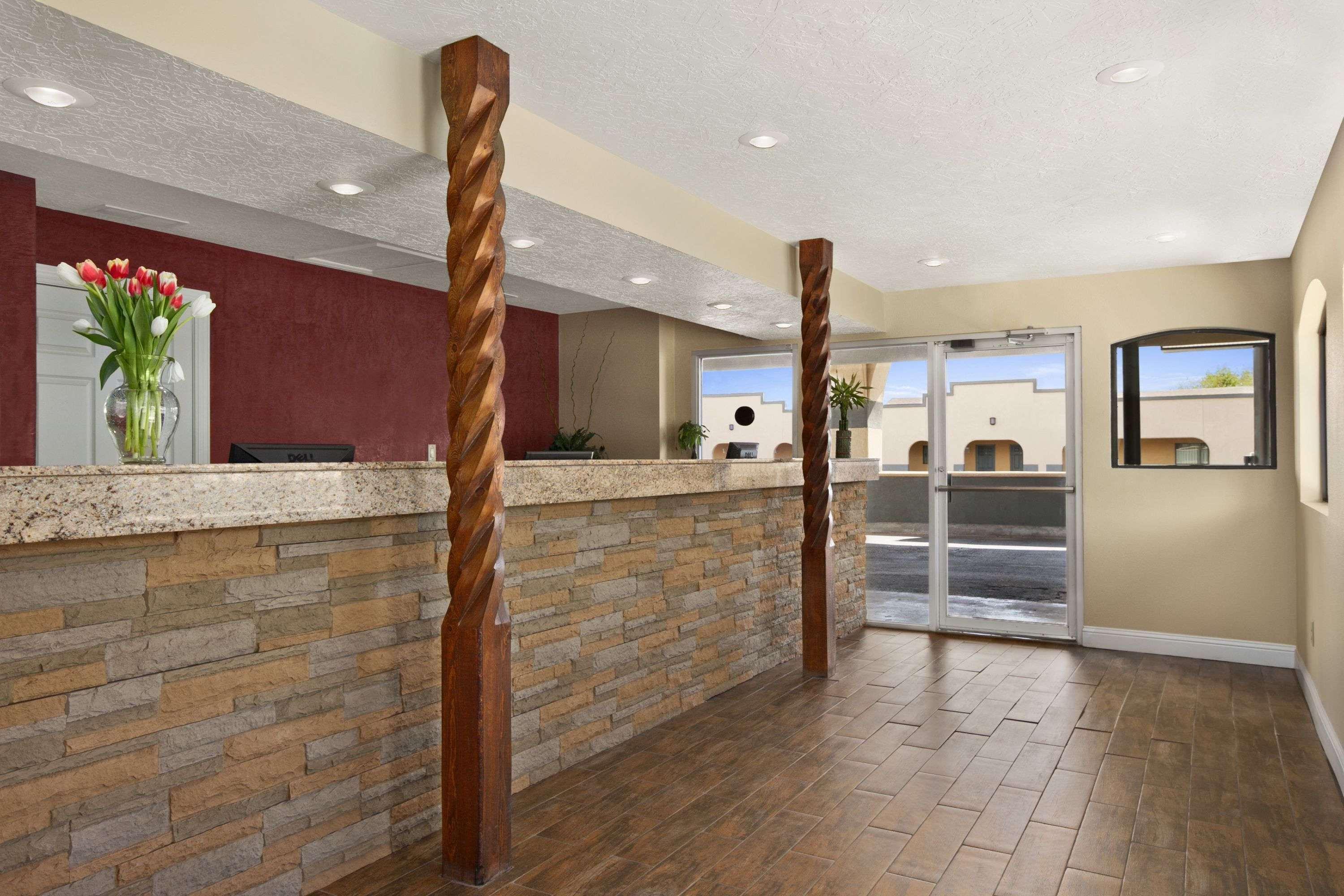 Travelodge By Wyndham Motel Clovis