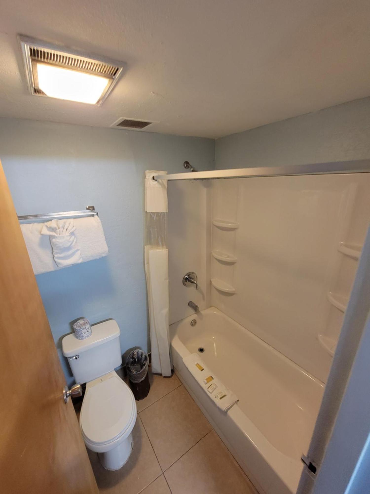 Travelodge By Wyndham Motel Clovis