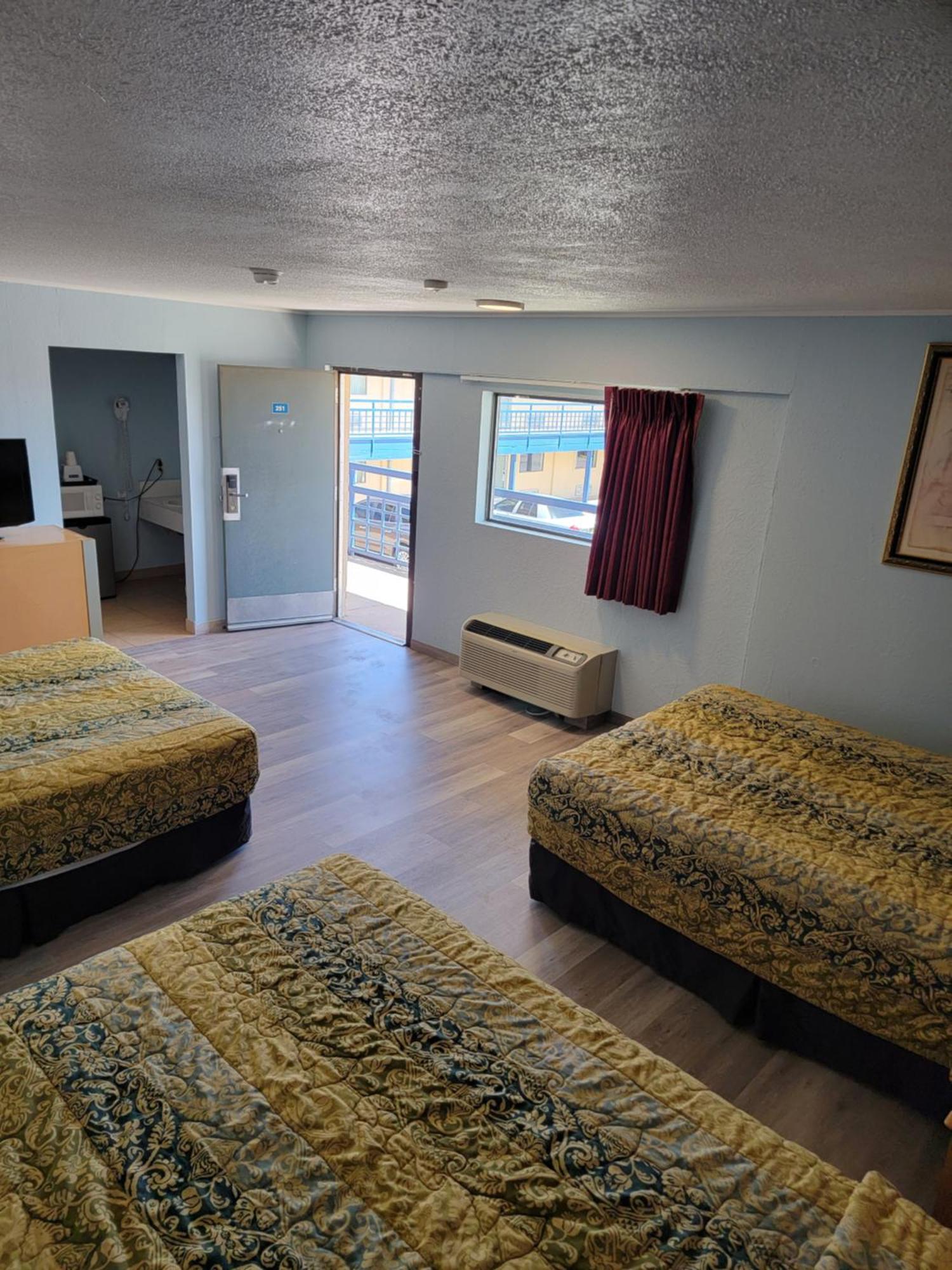 Travelodge By Wyndham Motel 2*