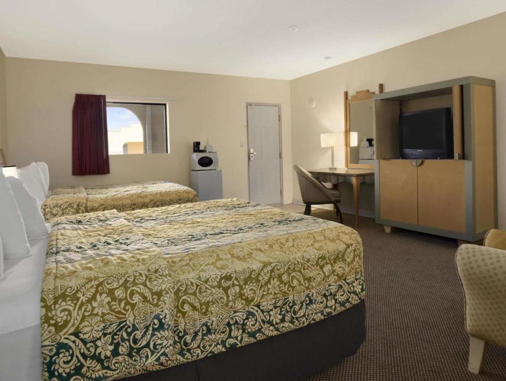 Travelodge By Wyndham Motel 2*